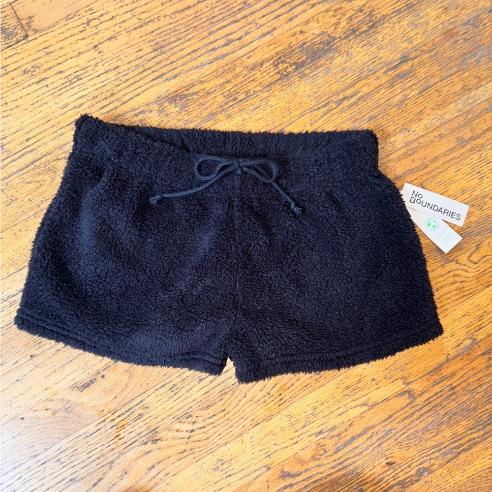 NWT No Boundaries Women's Black Plush Shorts ~ Size L
